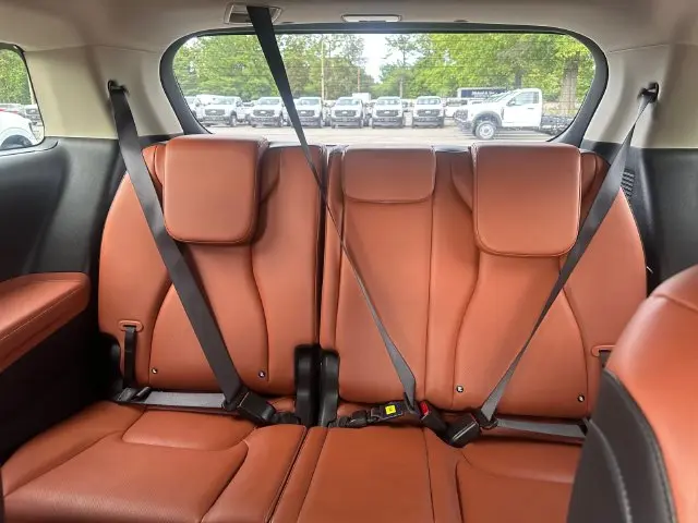2026 Kia Carnival - $37,500
