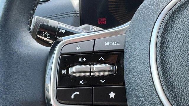 2025 Kia Carnival EX
