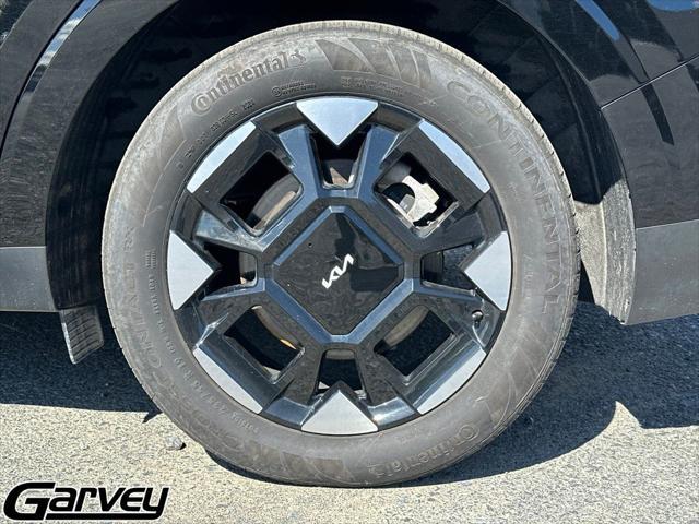 2025 Kia Carnival - $35,301