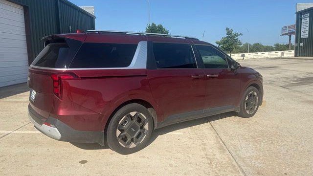 2025 Kia Carnival EX