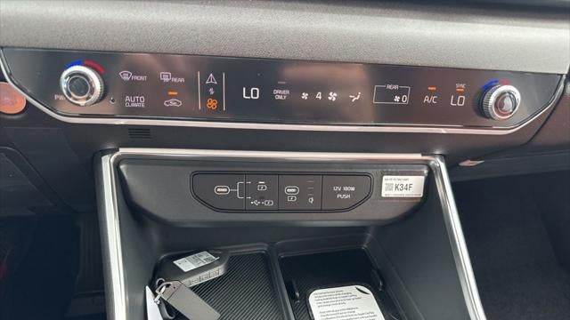 2026 Kia Carnival Hybrid EX