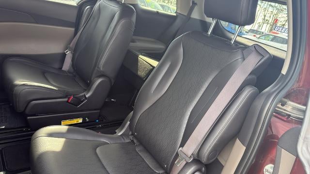 2025 Kia Carnival Hybrid EX