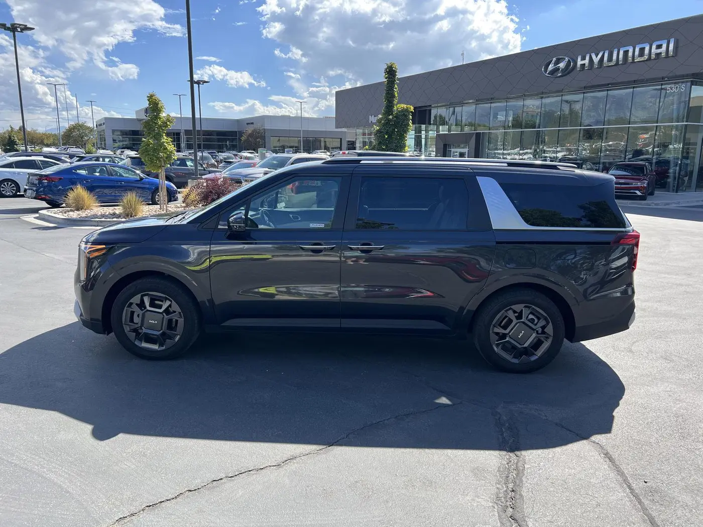 2026 Kia Carnival - $37,846