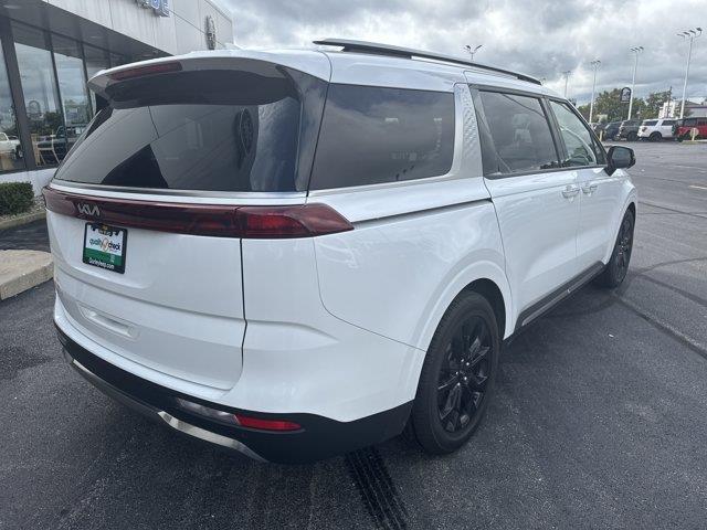 2024 Kia Carnival - $33,756