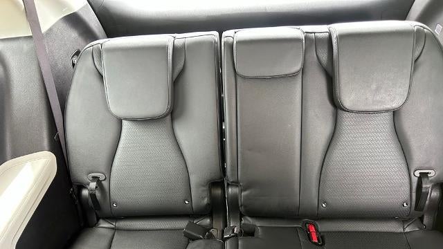 2024 Kia Carnival SX