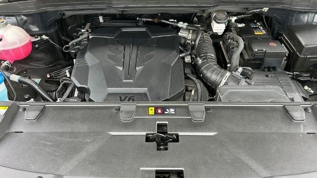 2024 Kia Carnival SX