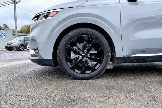 2023 Kia Carnival - $31,351
