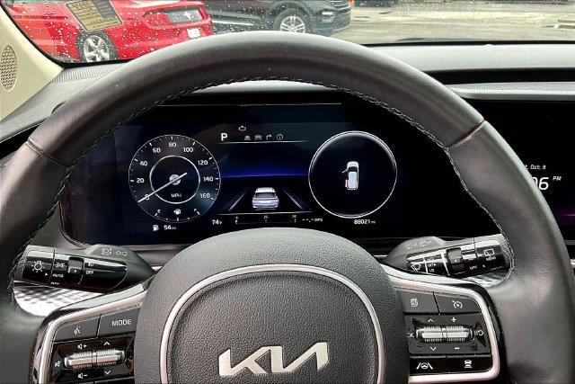 2023 Kia Carnival - $31,351