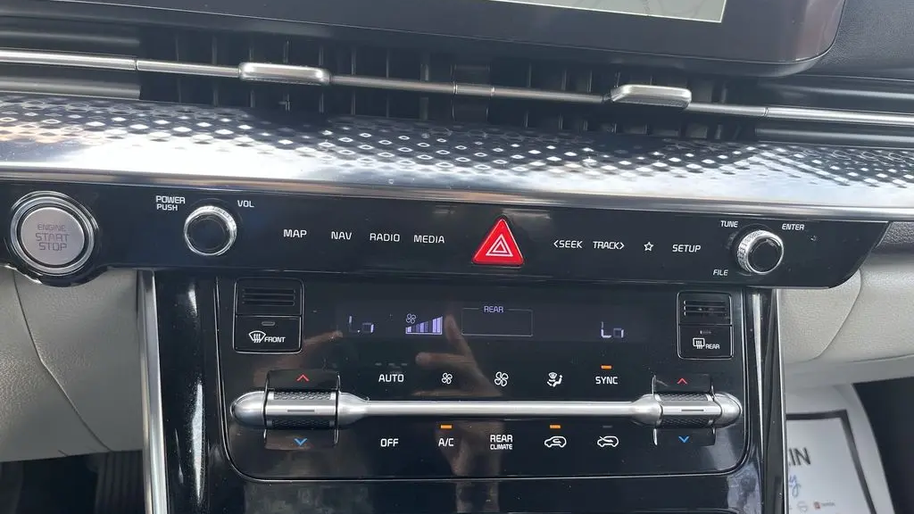 2023 Kia Carnival SX Prestige