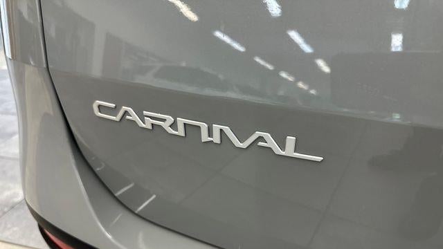 2024 Kia Carnival SX