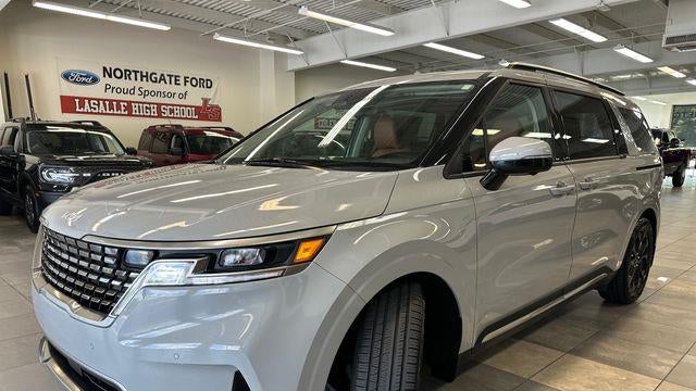 2024 Kia Carnival SX