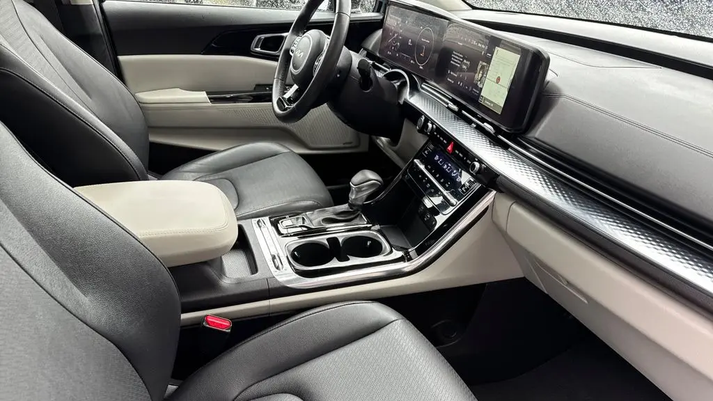 2024 Kia Carnival SX Prestige
