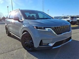 2022 Kia Carnival with Ceramic Silver Exterior