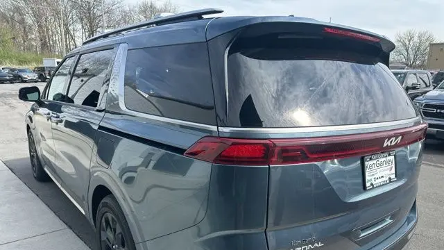 2024 Kia Carnival SX Prestige
