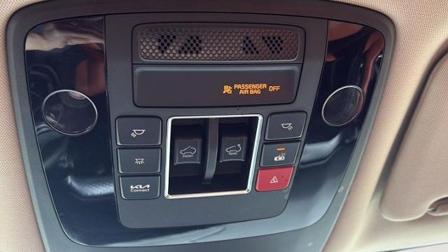 2024 Kia Carnival SX