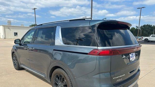 2022 Kia Carnival SX