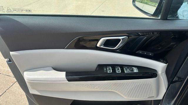 2022 Kia Carnival SX