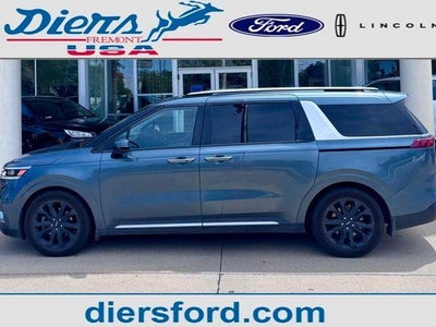 Photo of a 2022 Kia Carnival SX 4DR Mini-Van for sale