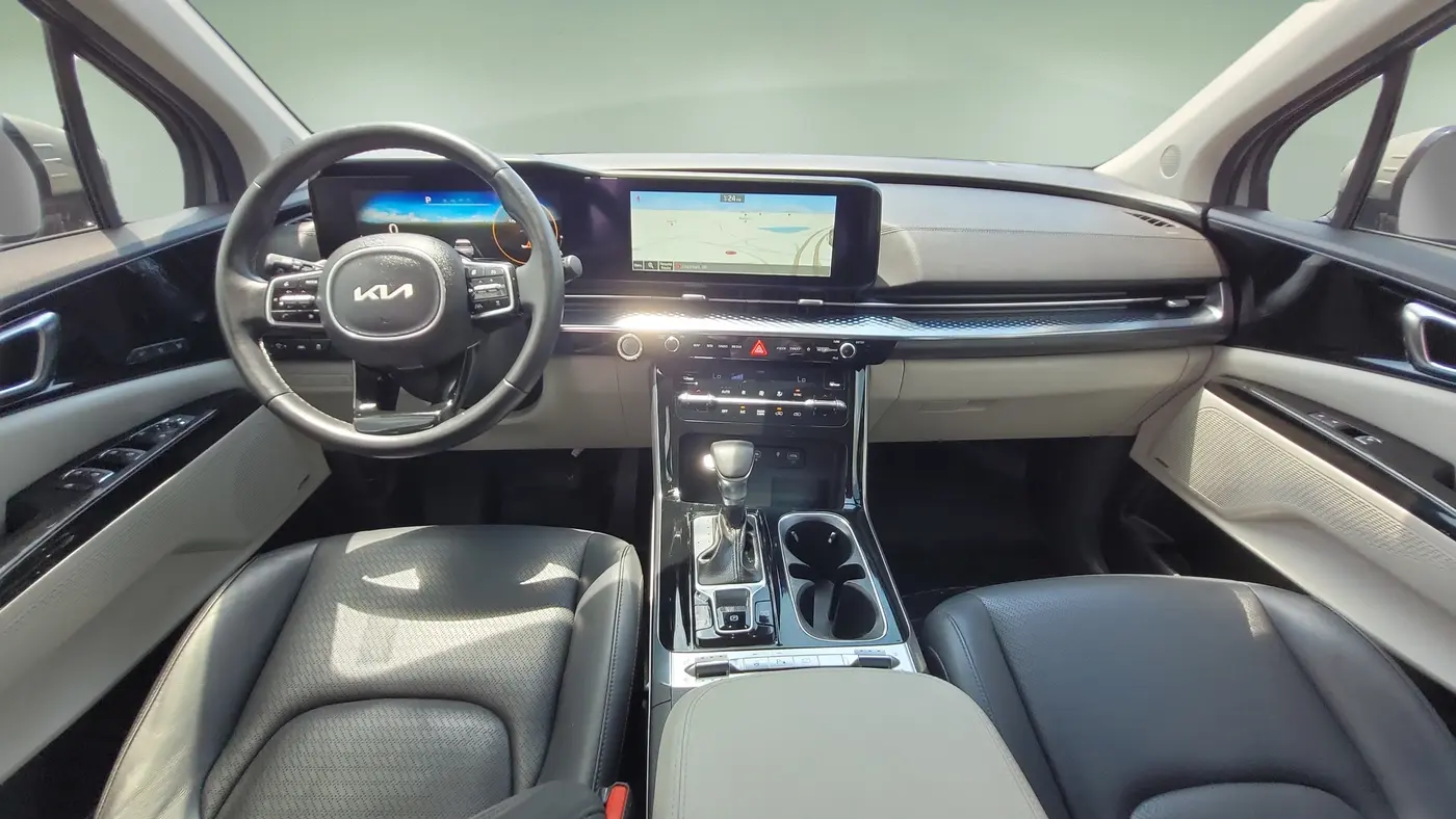 2022 Kia Carnival SX