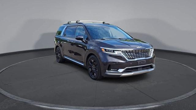 2022 Kia Carnival SX