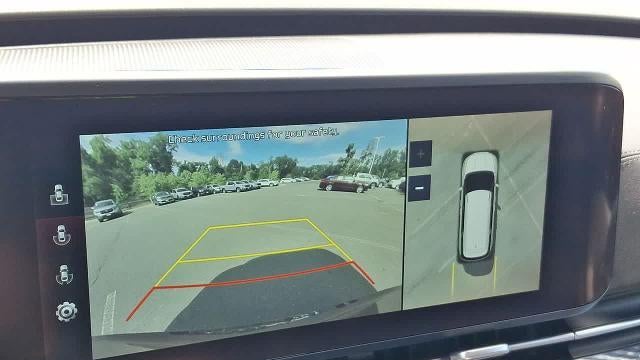 2022 Kia Carnival SX