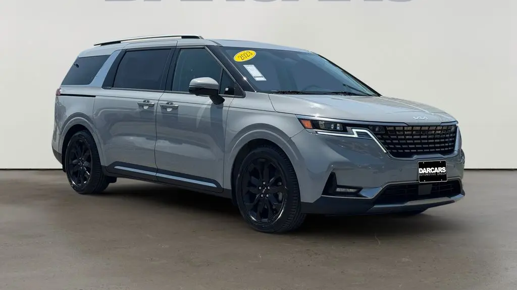 Preowned 2023 Kia Carnival SX for Sale