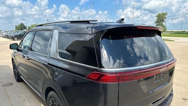 2024 Kia Carnival SX