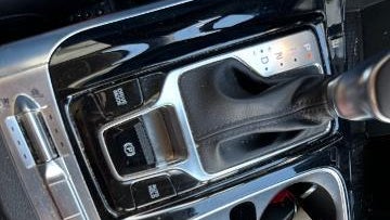 2024 Kia Carnival SX