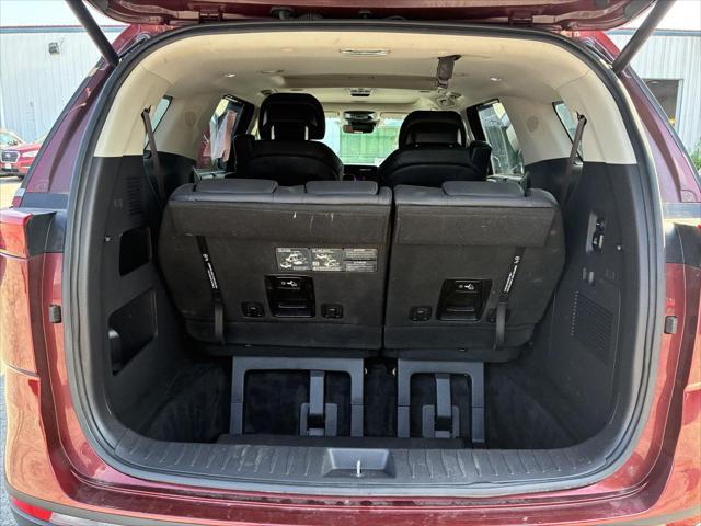 2024 Kia Carnival - $36,499