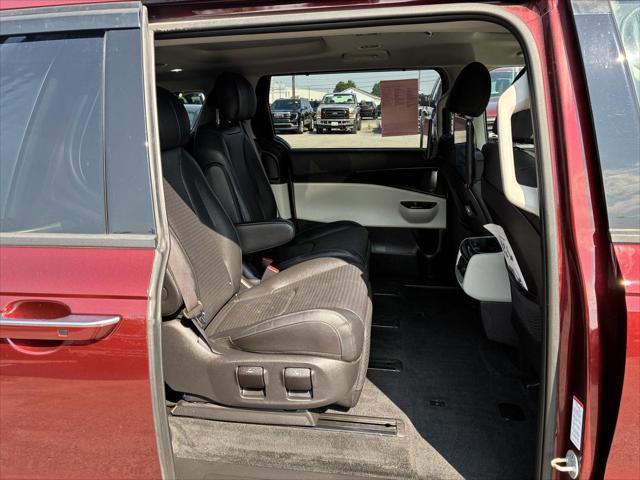 2024 Kia Carnival - $36,499