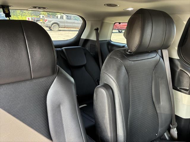 2024 Kia Carnival - $36,499