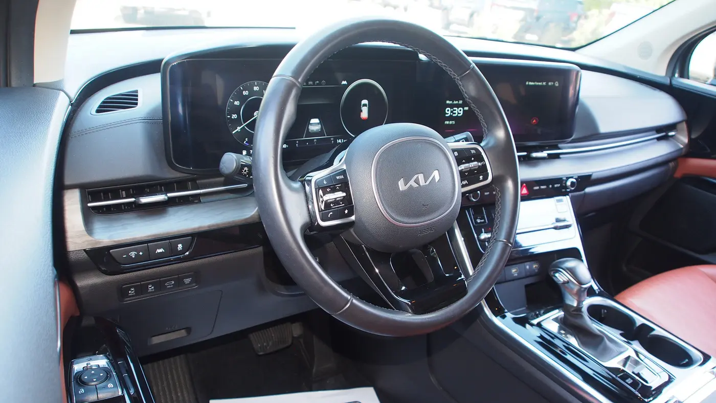 2024 Kia Carnival SX Prestige