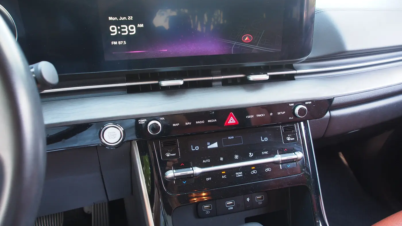 2024 Kia Carnival SX Prestige