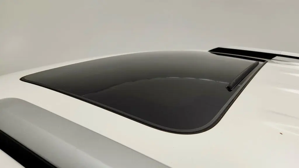 2024 Kia Carnival SX