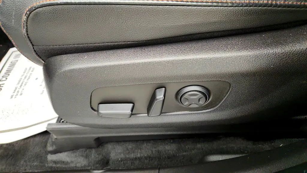 2024 Kia Carnival SX