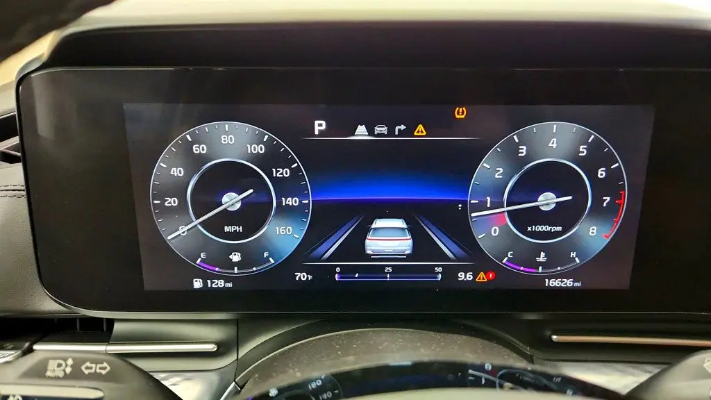 2024 Kia Carnival SX