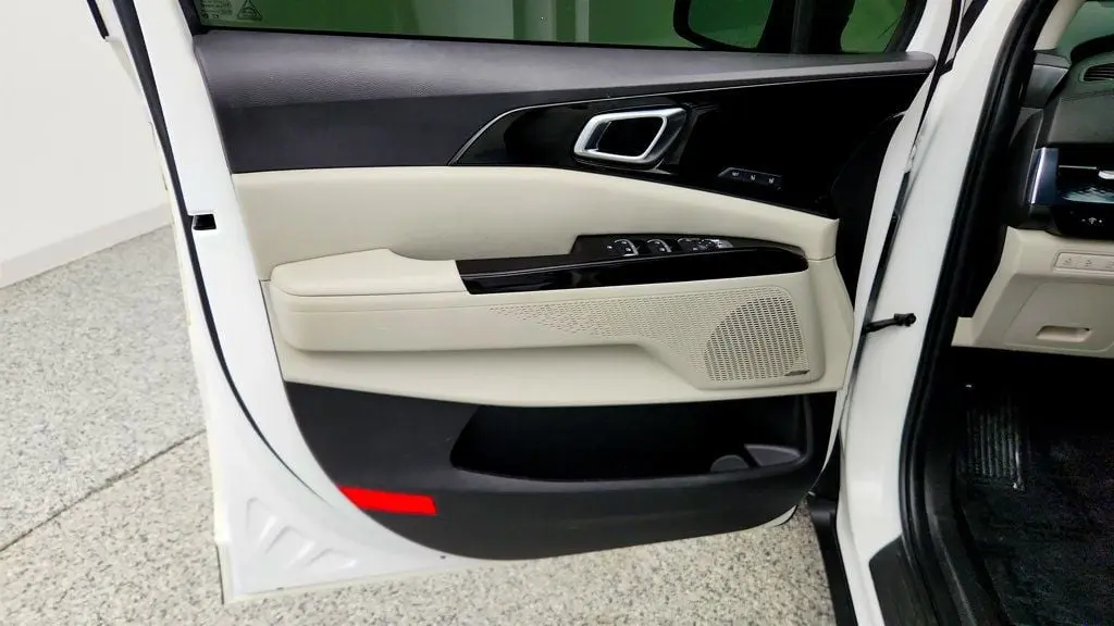 2024 Kia Carnival - $32,795