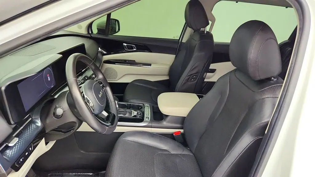 2024 Kia Carnival - $32,795