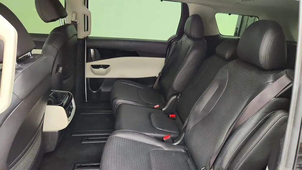2024 Kia Carnival - $32,795