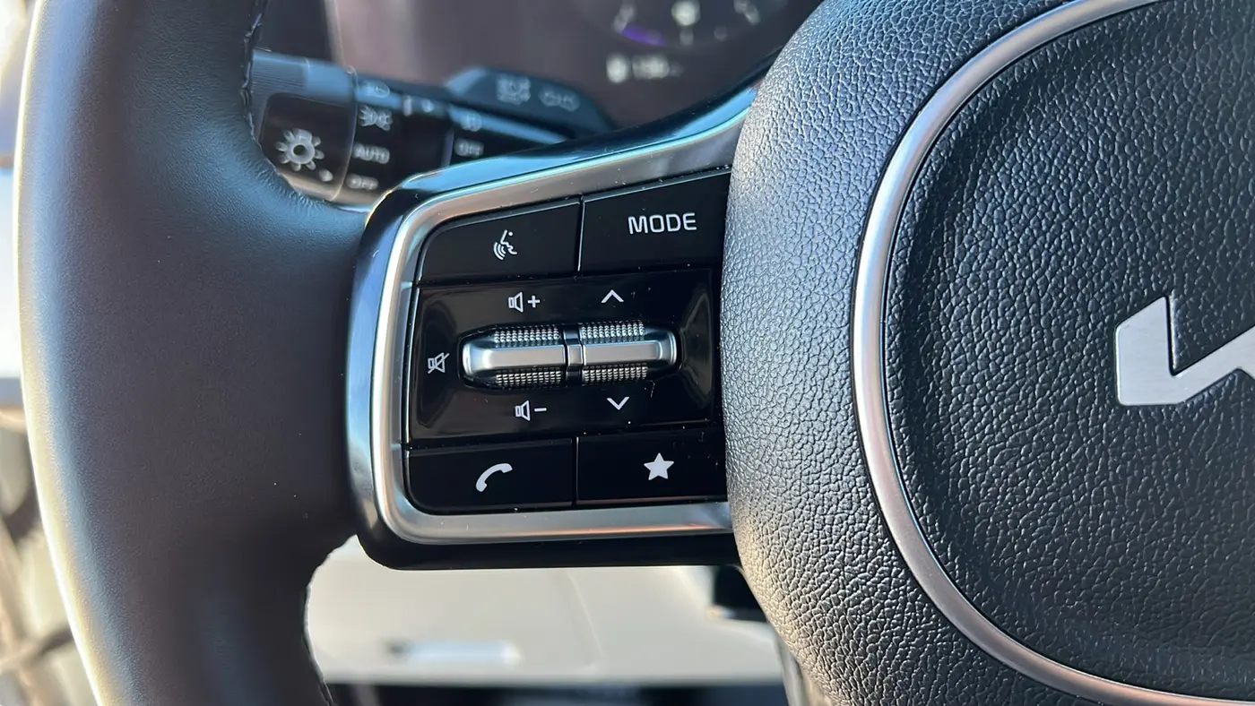 2023 Kia Carnival SX Prestige