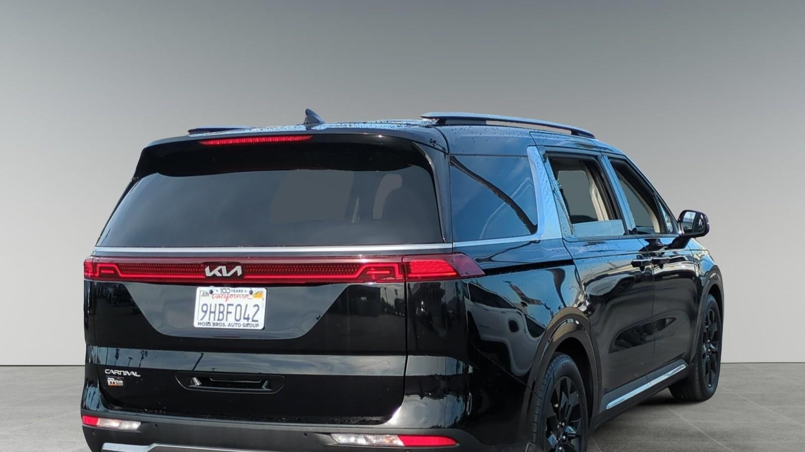 2024 Kia Carnival SX