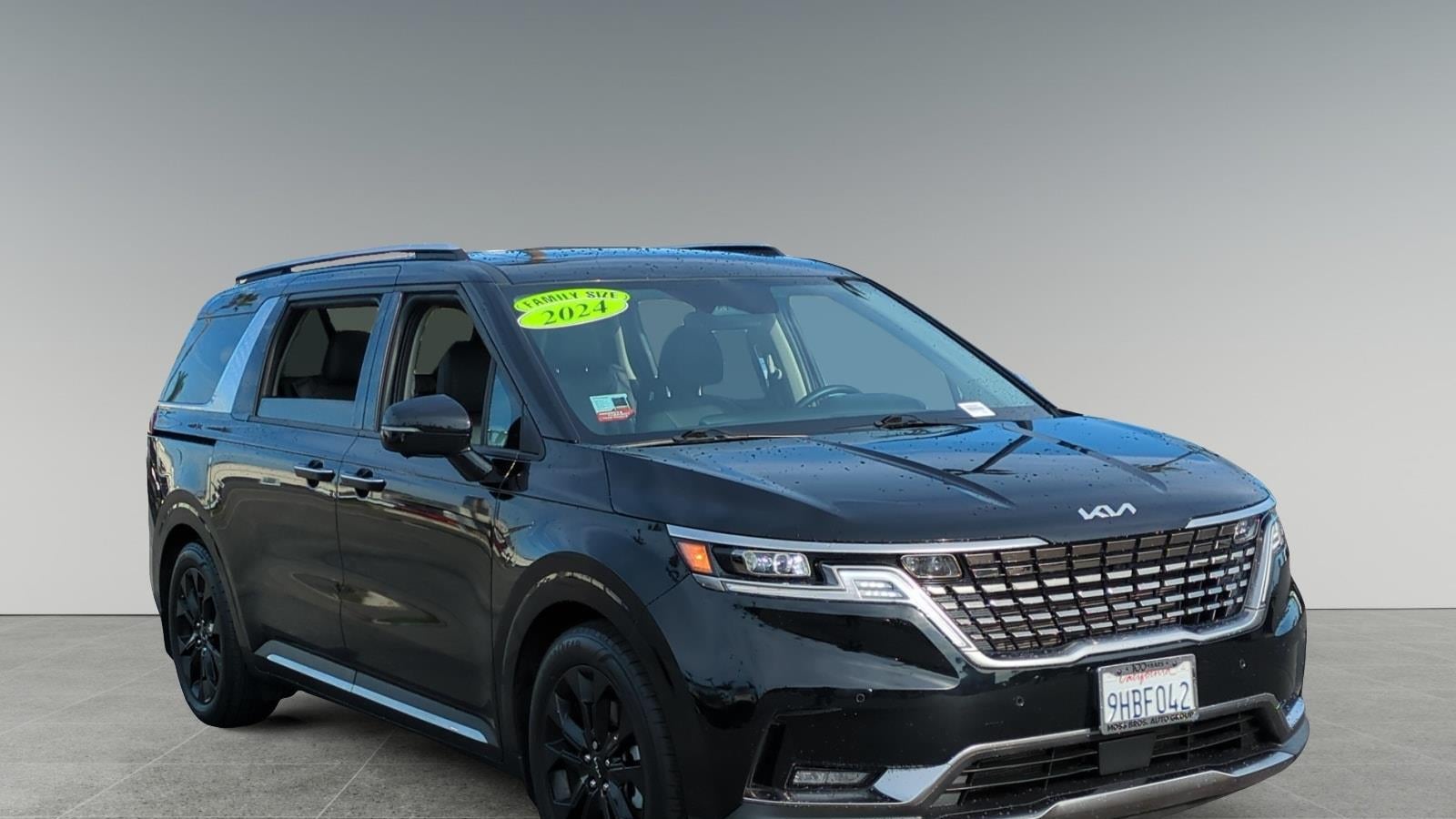 2024 Kia Carnival SX