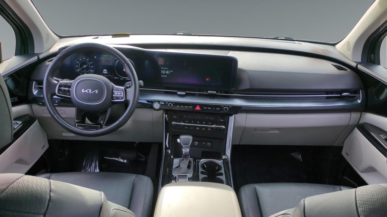 2024 Kia Carnival SX