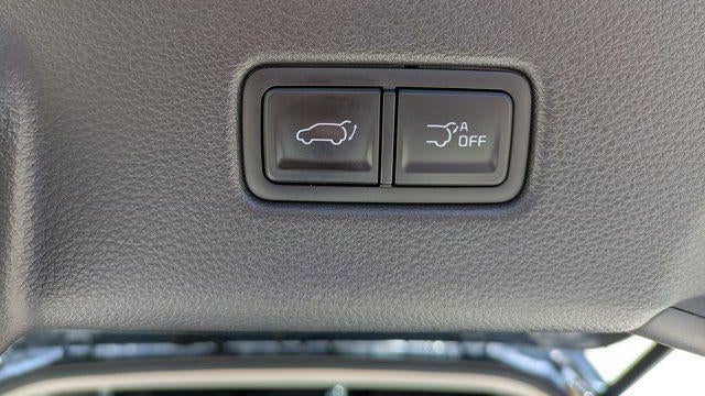 2022 Kia Carnival SX