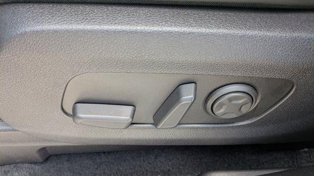 2022 Kia Carnival SX