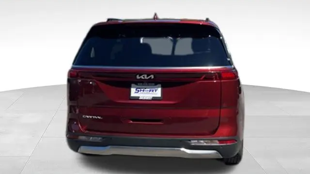 2023 Kia Carnival SX
