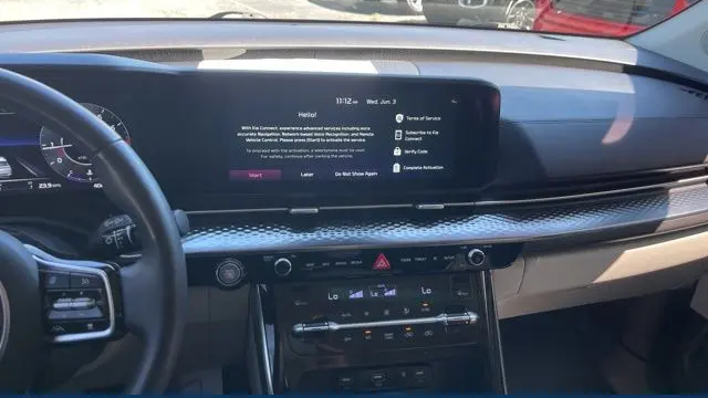 2023 Kia Carnival SX