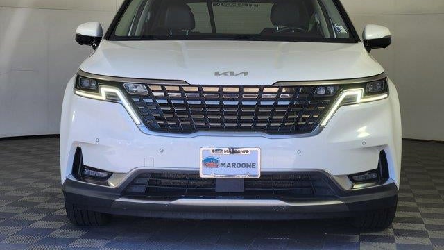 2023 Kia Carnival SX