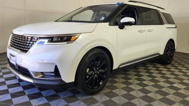 2023 Kia Carnival SX