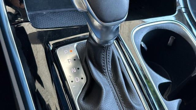 2024 Kia Carnival SX